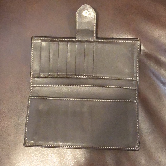 Authentic GUCCI GG Monogram Canvas Leather Heart Continental Long Wallet NWOT - Picture 7 of 17